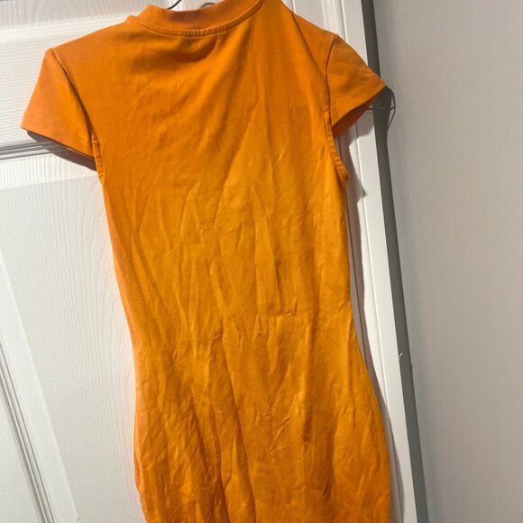 dress - Picture 1 of 1